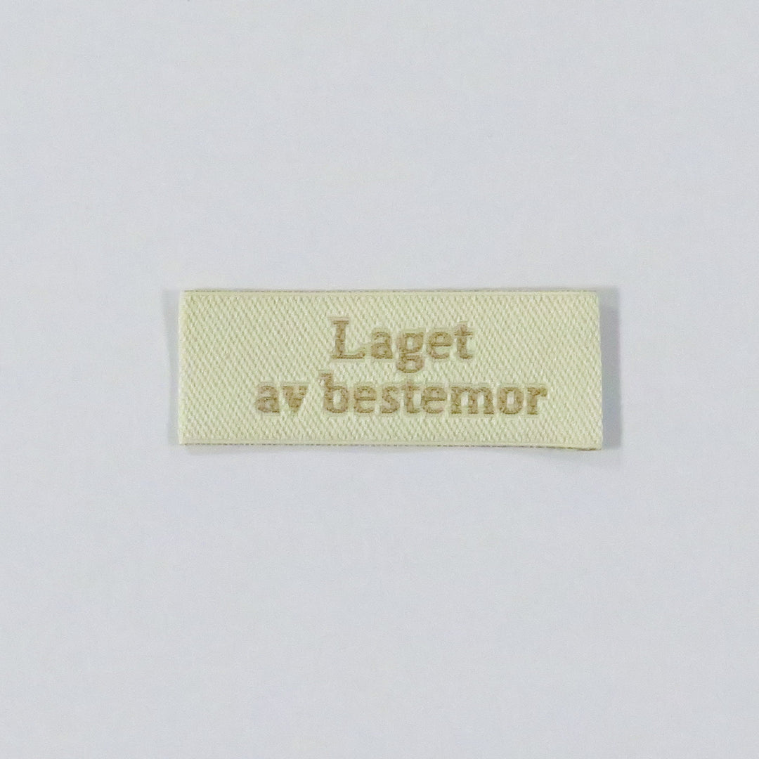 Label "Laget av bestemor"