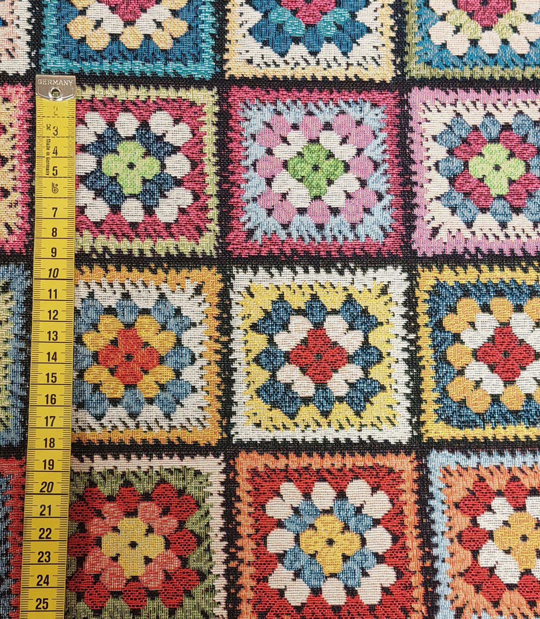 Gobelin - Crochet square granny