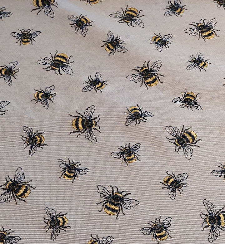 Bumble bee, Gobelin