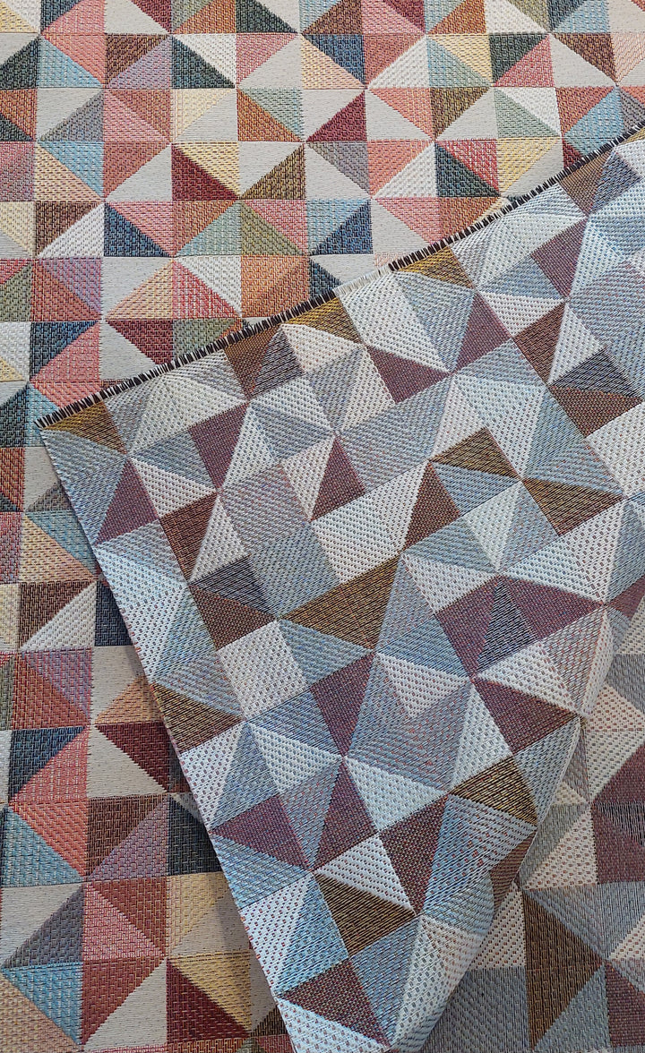Indian triangle tapestry, Gobelin
