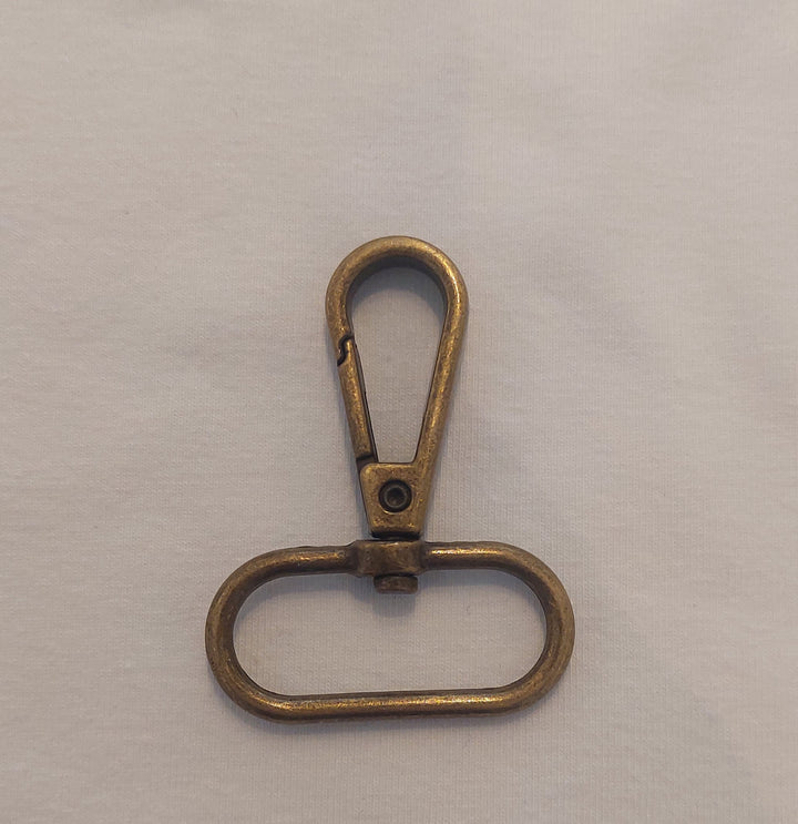 Karabinkrok 32mm Antikk messing