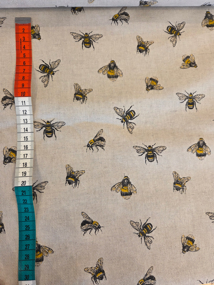 Metervare, Kanvas - Bee Buzzing