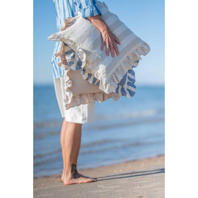 Putetrekk Amalia, Lin