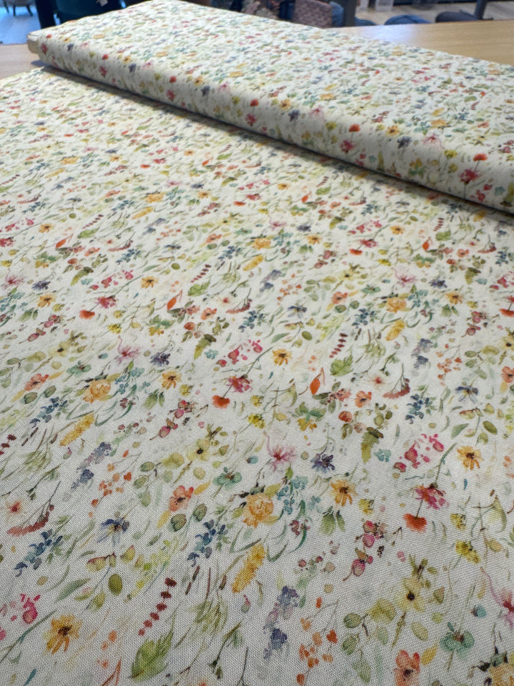 Metervare, Liberty - Småblomstret multi