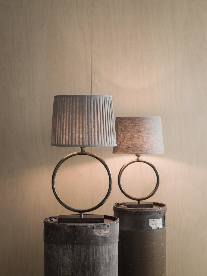 Circle bordlampe råmessing