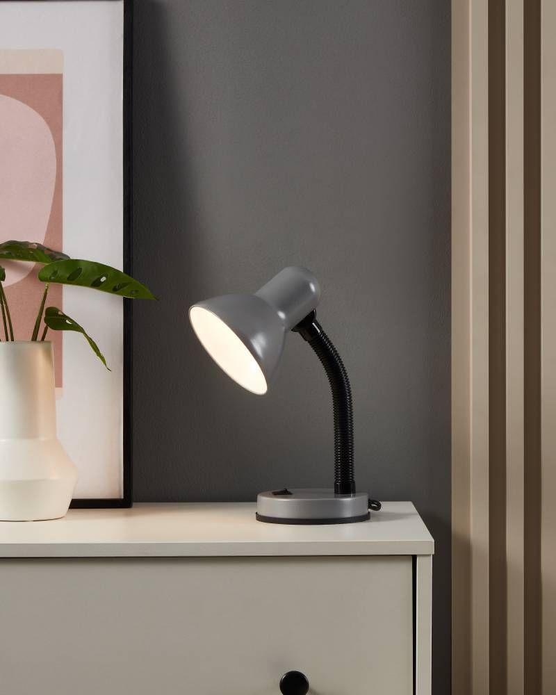 Basic skrivebordslampe grå