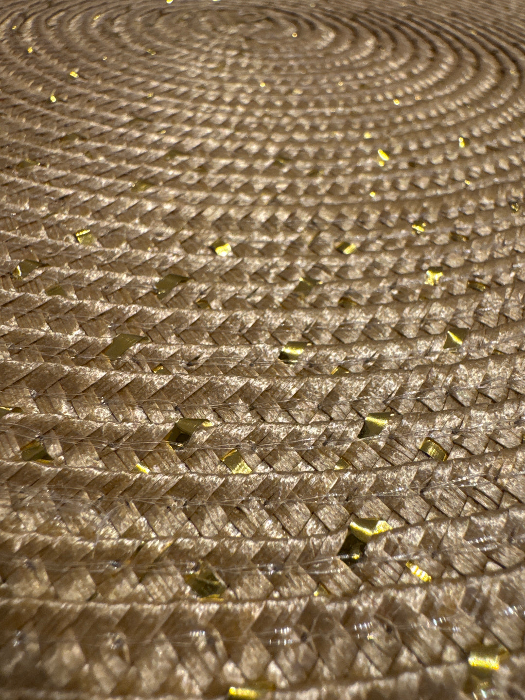 Julepynt rund brikke, gull/rød