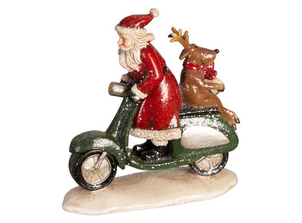 Nisse kjører moped