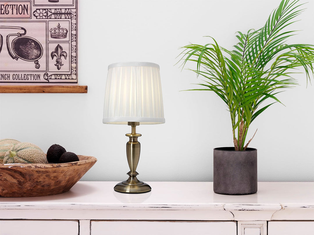 Ines bordlampe m/skjerm Antikk