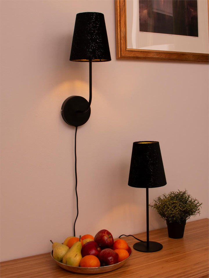 Garda bordlampe med skjerm